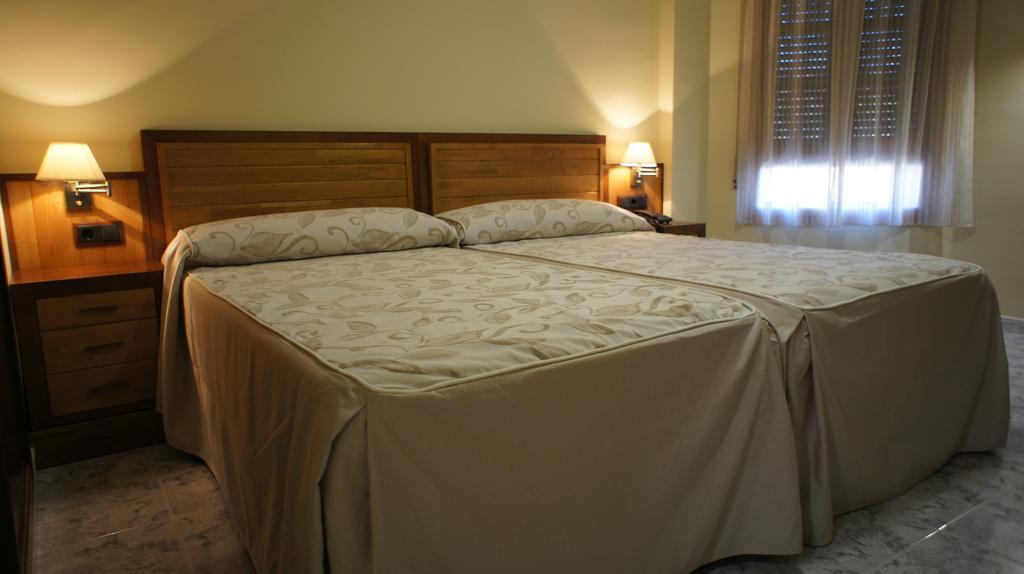 Hotel Puente Romano Alcántara Quarto foto
