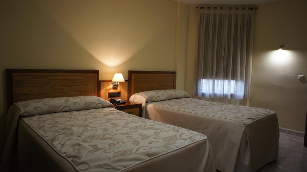 Hotel Puente Romano Alcántara Quarto foto